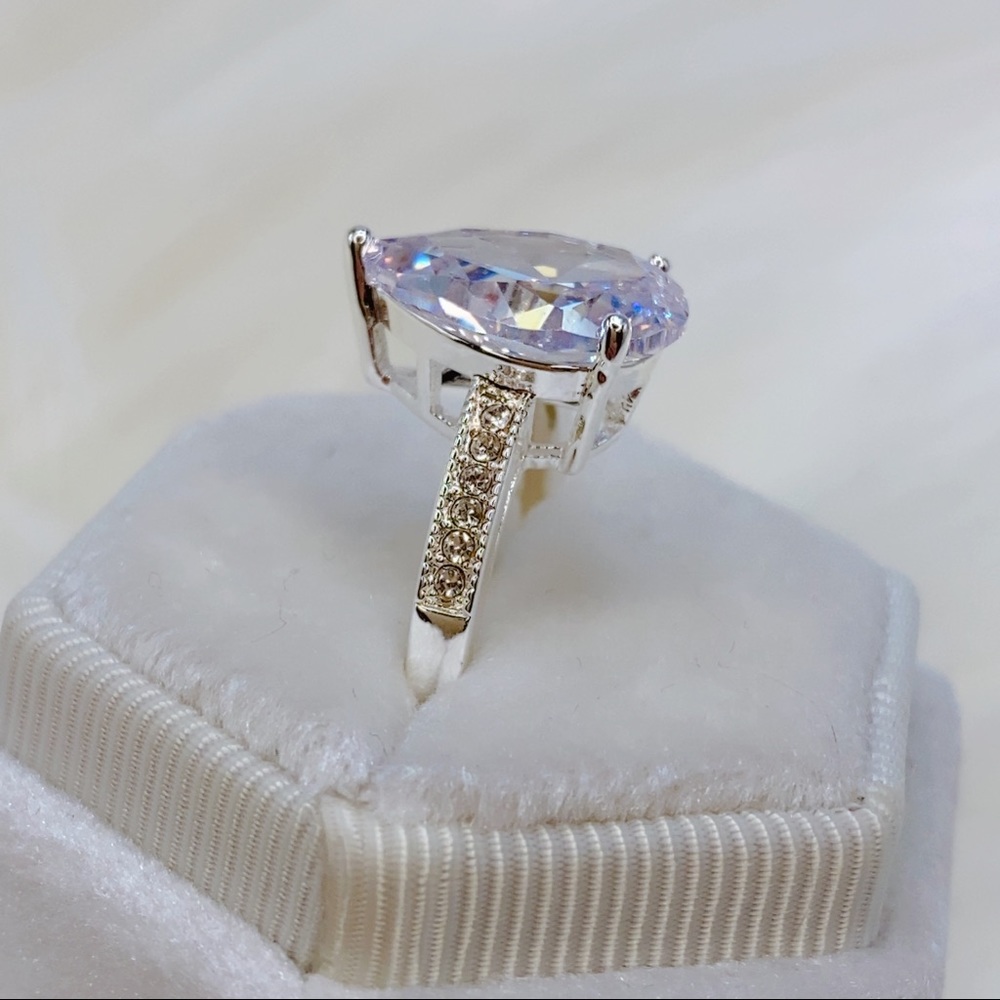 14k white gold pear diamond ring 5 CT 💍 wedding - Picture 4 of 16